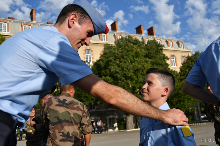 Lycées de la Défense : donner un accès privilégié aux enfants de militaires