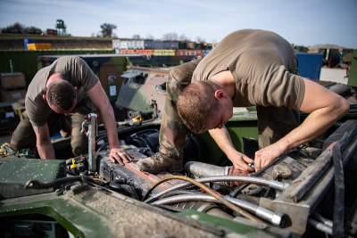 L’armée de Terre propose jusqu’à 10 000€ pour financer ses études !